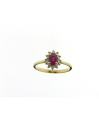 Bague entourage rubis et diamants