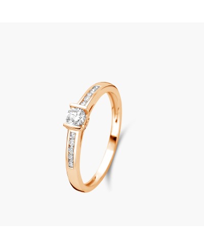 Solitaire accompagné serti barrette. Diamants FVS