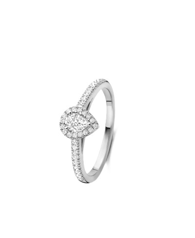 Bague entourage diamants taille poire